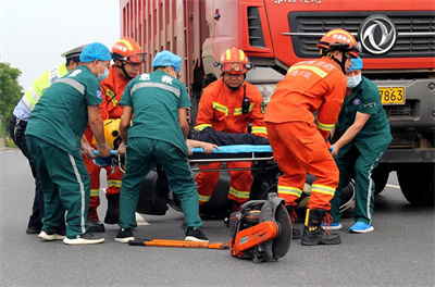 山南沛县道路救援